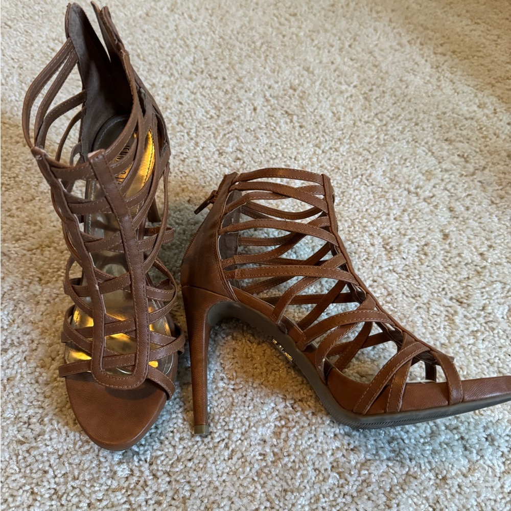 Jennifer Lopez Brown Strappy Heels